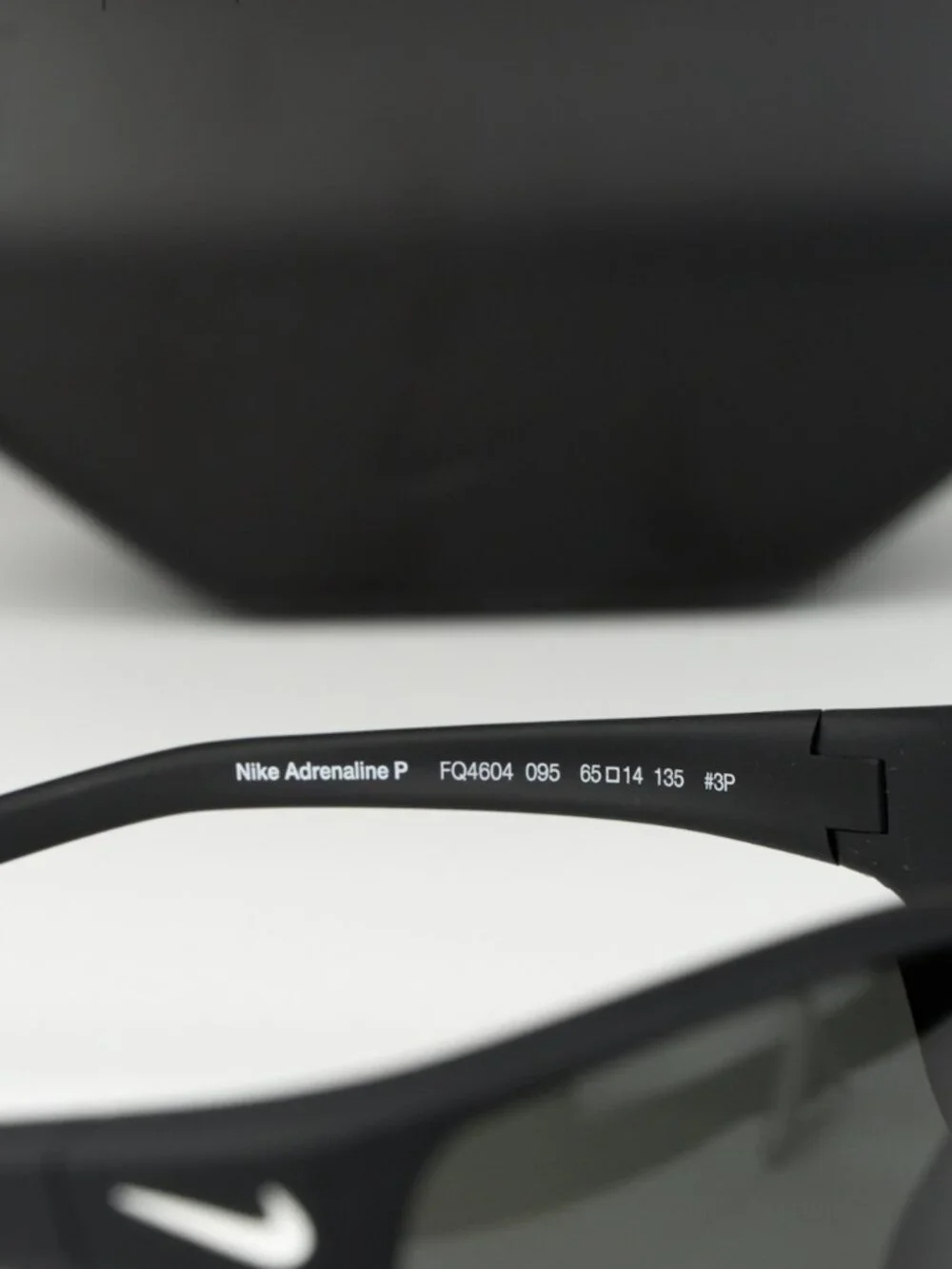 Nike Men Sunglasses Black Grey Polarized Wraparound ADRENALINE P FQ4604 095 NEW